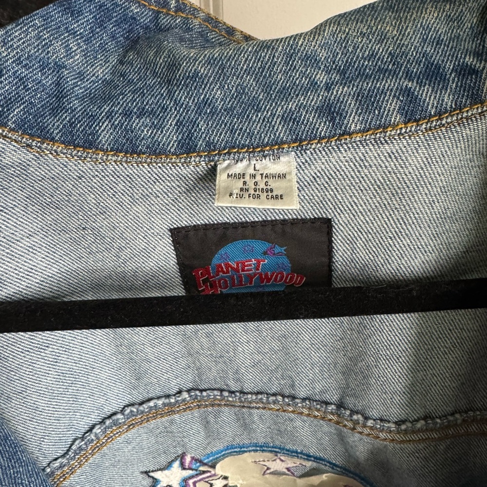 Planet Hollywood Denim Jacket - Light Blue Embroidered Logo - Picture 5 of 6